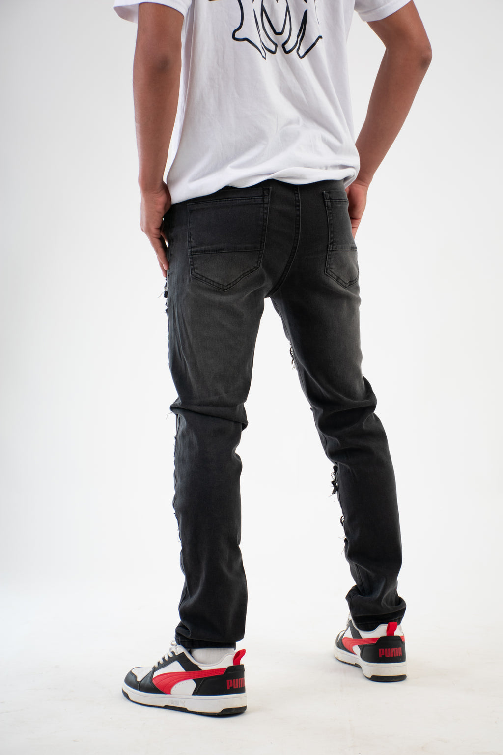 SKINNY GRIS HUMO RASGADO