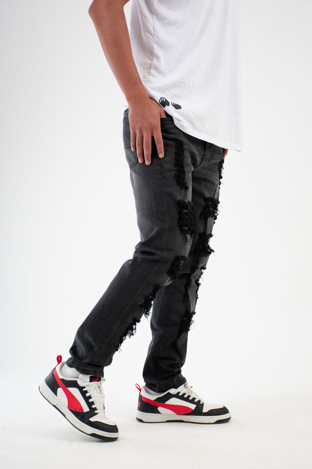 SKINNY GRIS HUMO RASGADO